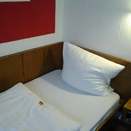 Hotel S&l 3*