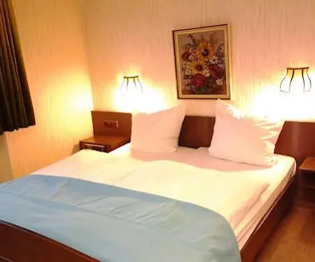 S&l Hotel